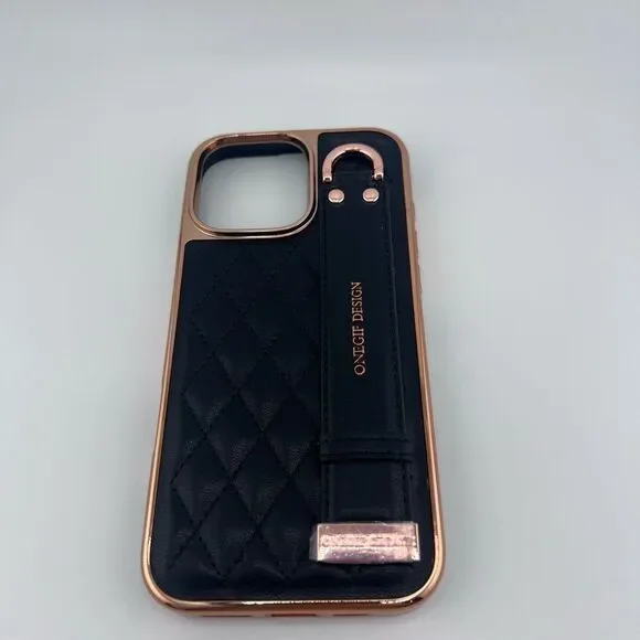 iPhone 16 Pro Max Case – Quilted Leather Look with Rose Gold Frame & Hand Strap - Picture 5 of 7